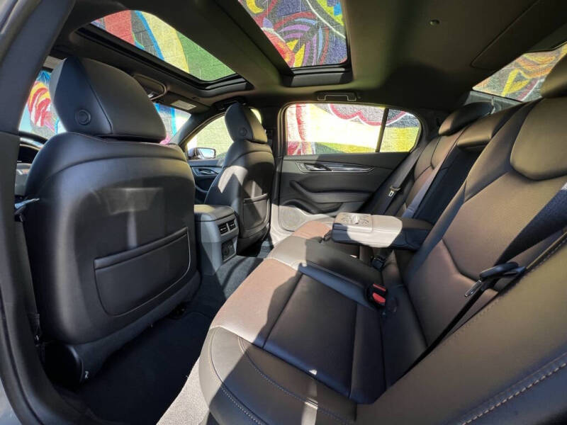 2022 Cadillac CT5 Sport