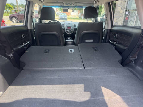 2012 Kia Soul +