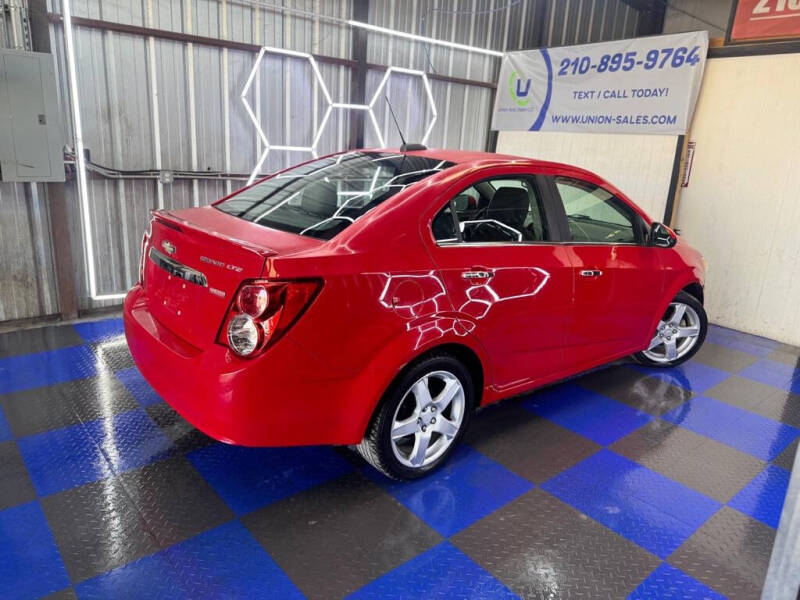 2016 Chevrolet Sonic LTZ Auto