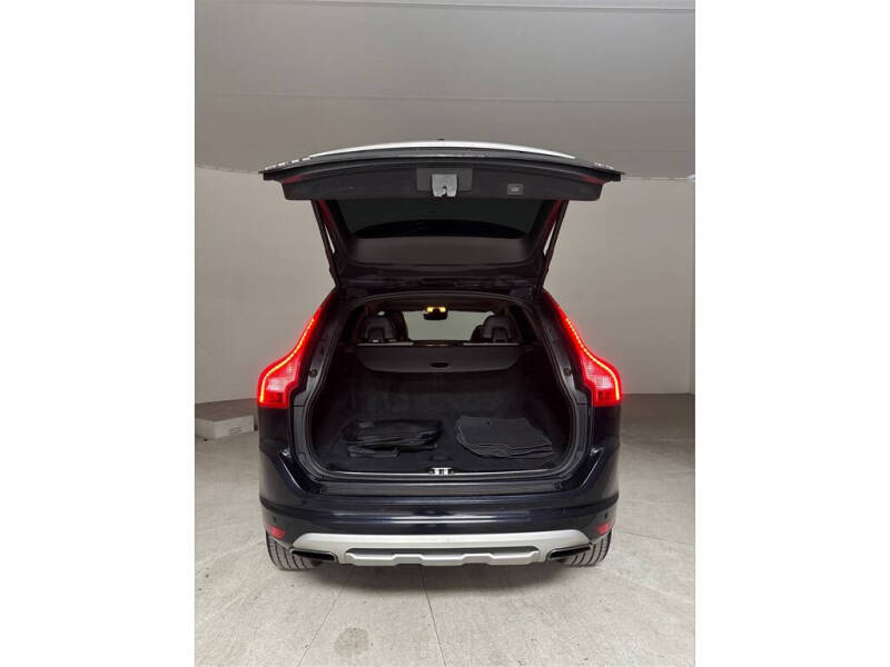 2017 Volvo XC60 T6 Dynamic