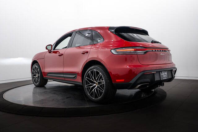 2026 Porsche Macan