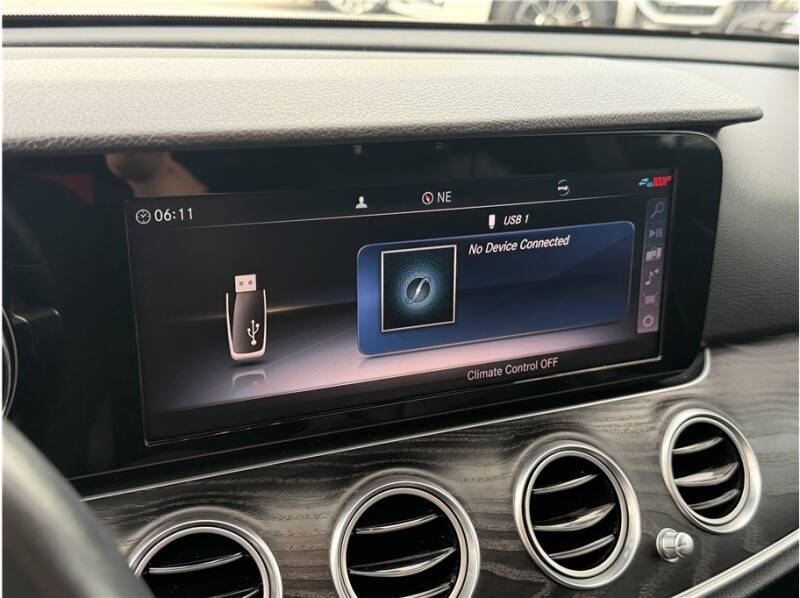 2019 Mercedes-Benz E-Class E 300
