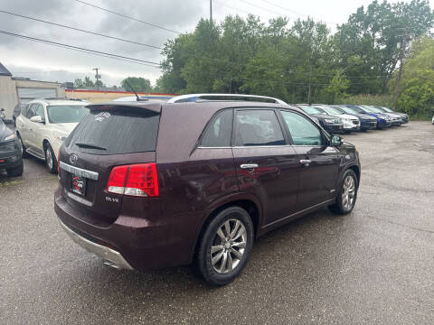 2011 Kia Sorento SX