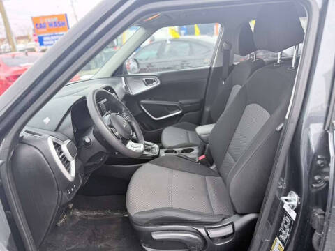 2024 Kia Soul LX