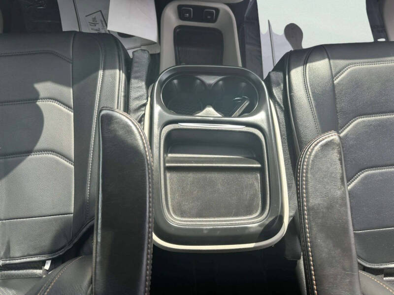 2018 Chrysler Pacifica Touring L