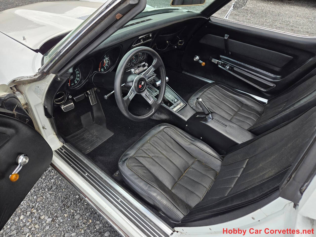1969 Chevrolet Corvette 28