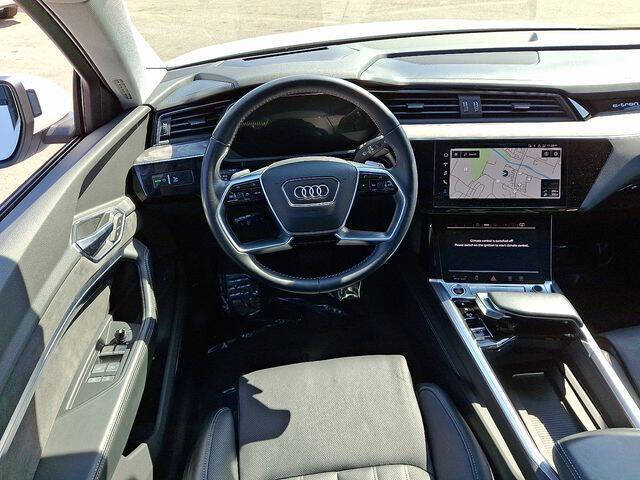 2021 Audi e-tron quattro Prestige