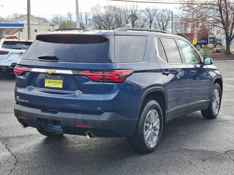 2022 Chevrolet Traverse LT Cloth