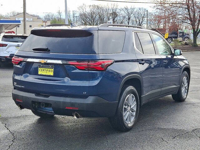 2022 Chevrolet Traverse LT Cloth