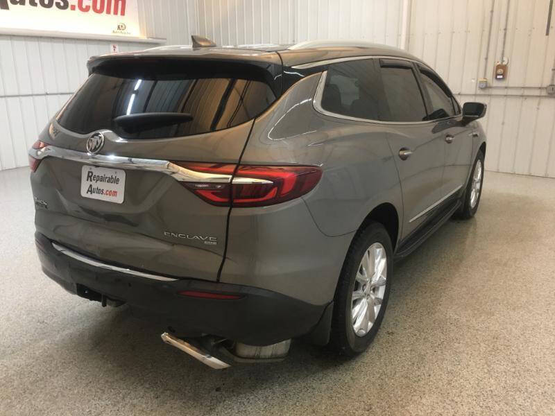 2018 Buick Enclave Essence