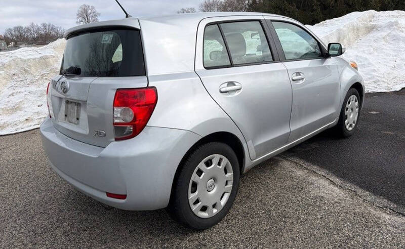 2009 Scion xD