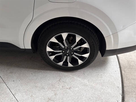 2022 Kia Carnival EX