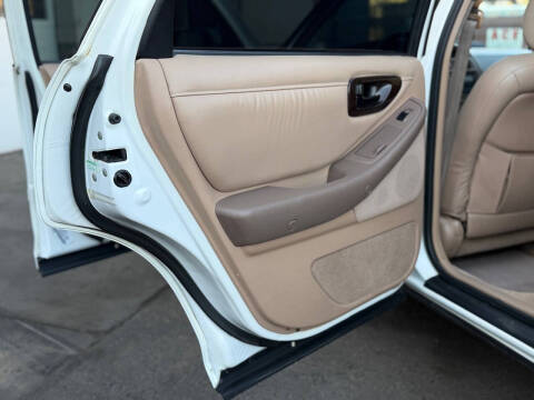 1996 Toyota Avalon XLS