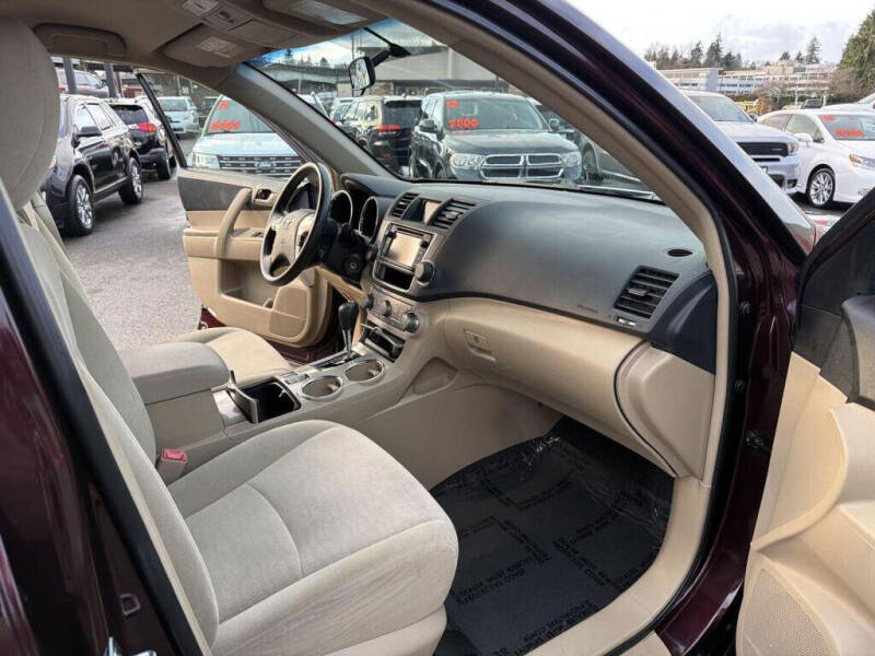 2013 Toyota Highlander Plus