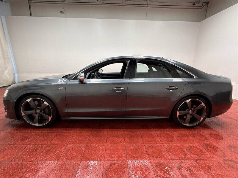 2015 Audi S8 4.0T quattro
