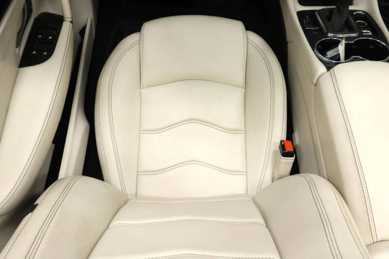 2013 Maserati GranTurismo Sport