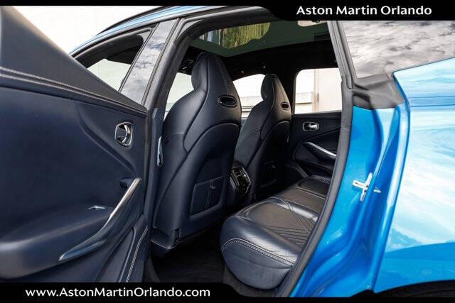 2021 Aston Martin DBX