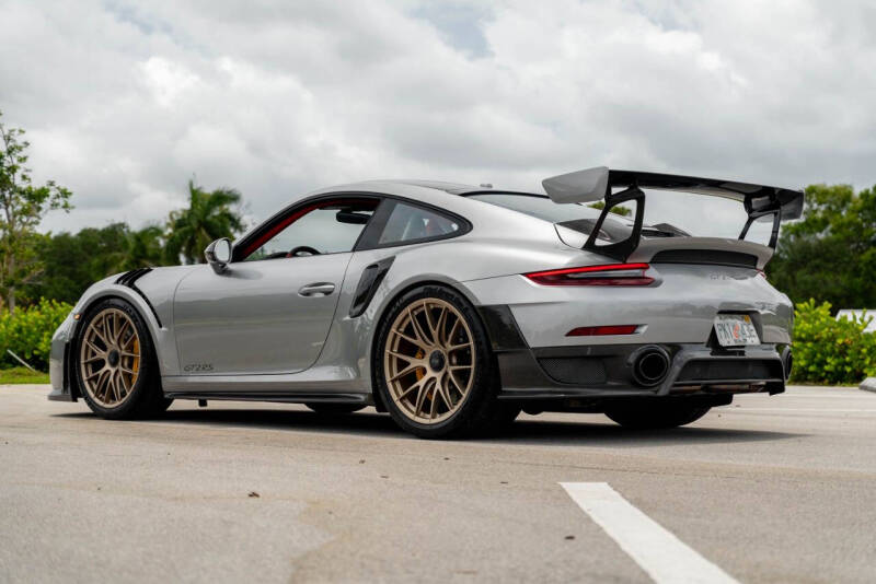 2018 Porsche 911 GT2 RS