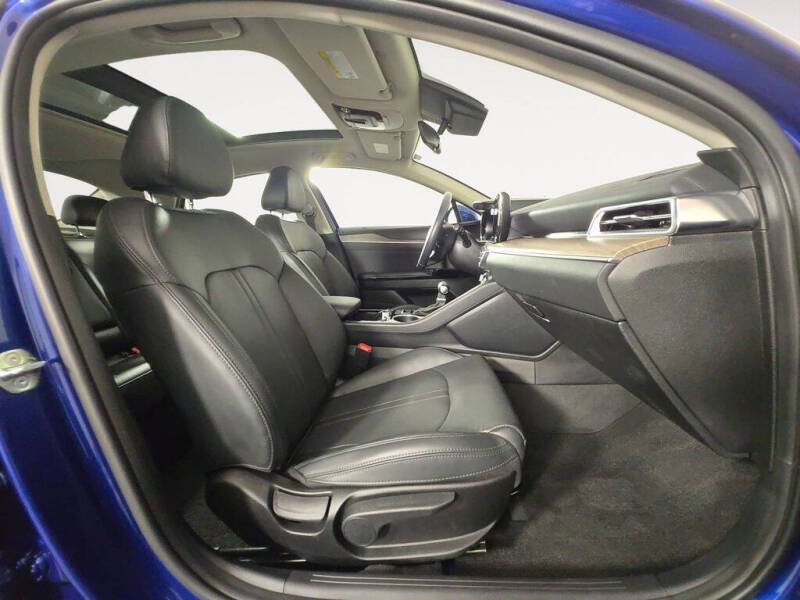 2023 Kia K5 EX