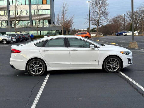 2019 Ford Fusion Hybrid Titanium