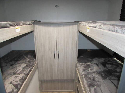 2025 KEYSTONE P 284QB