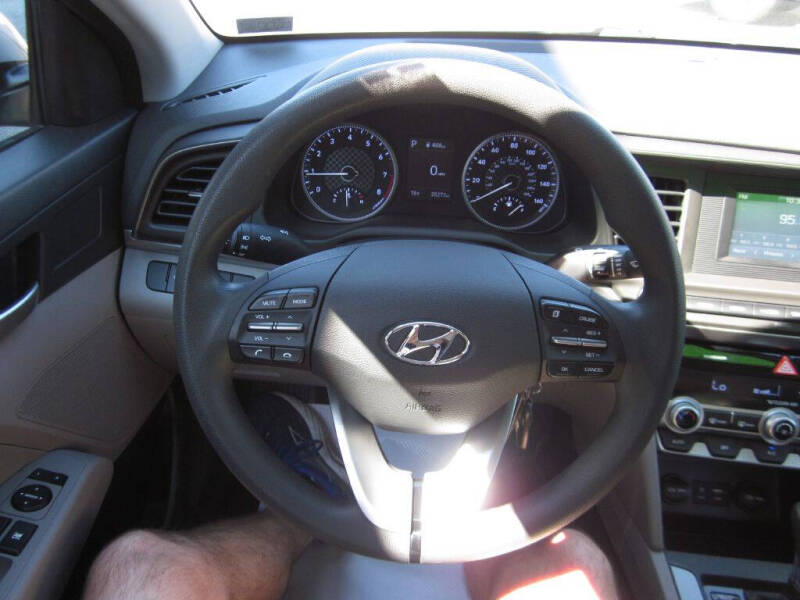 2020 Hyundai Elantra