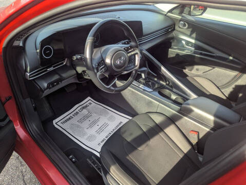 2023 Hyundai Elantra SEL