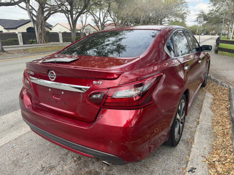 2017 Nissan Altima 2.5 SR