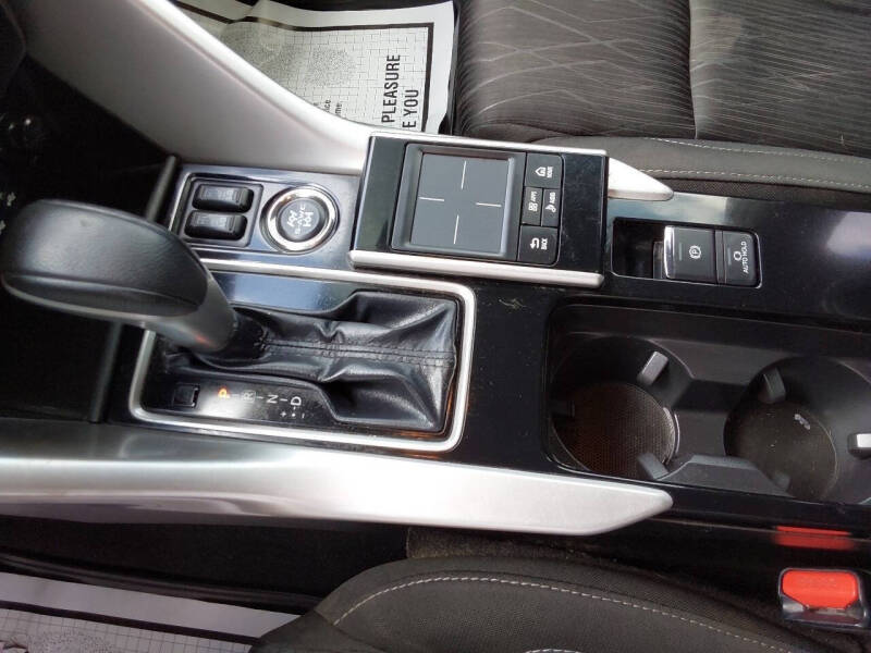 2020 Mitsubishi Eclipse Cross SE