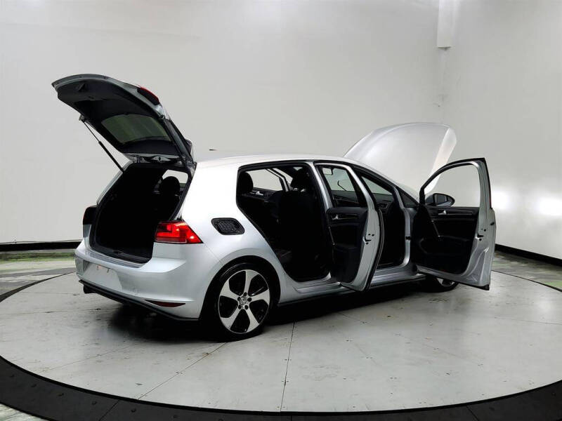 2016 Volkswagen Golf GTI S