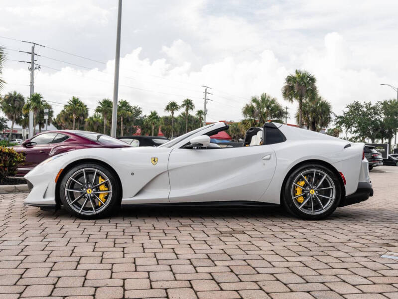 2021 Ferrari 812 GTS