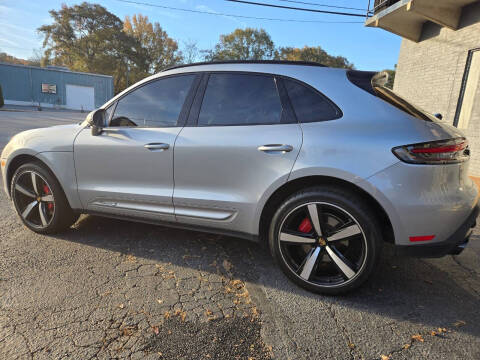 2023 Porsche Macan S