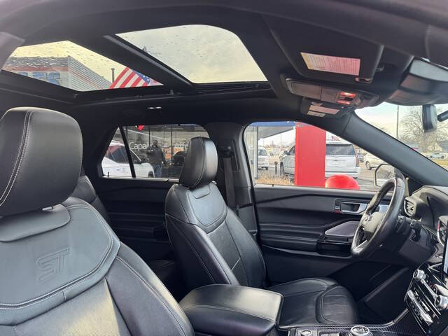 2021 Ford Explorer ST