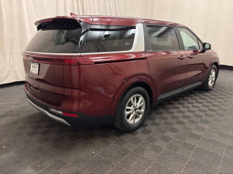 2024 Kia Carnival