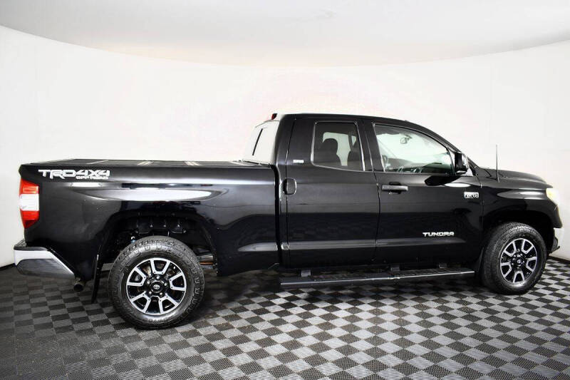 2016 Toyota Tundra SR5