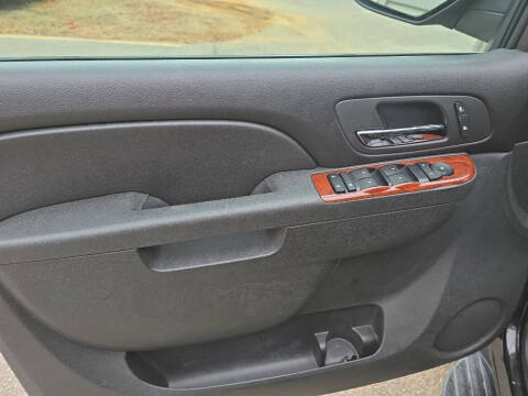 2012 Chevrolet Suburban LT