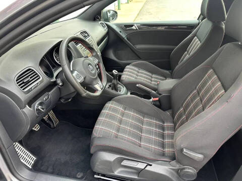 2010 Volkswagen GTI Base PZEV