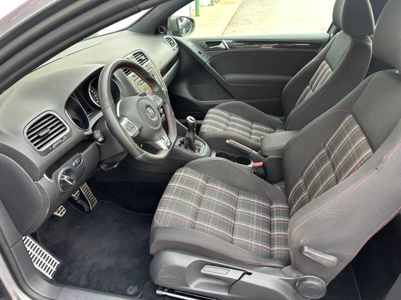 2010 Volkswagen GTI Base PZEV