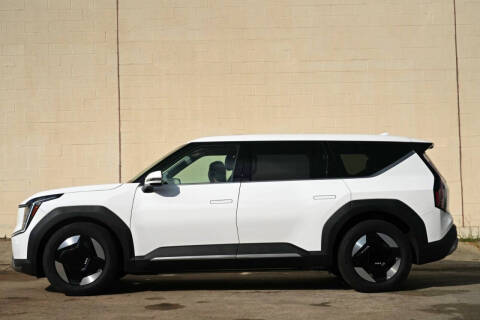 2026 Kia EV9 Light Long Range