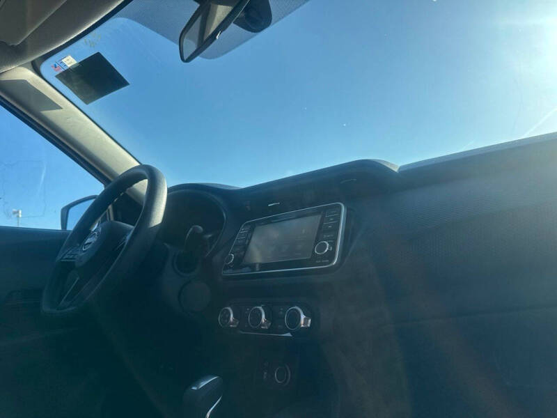 2023 Nissan Kicks S