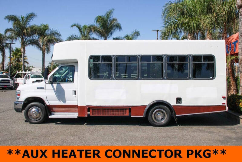 2012 Ford E-Series E-450 SD