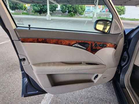 2005 Mercedes-Benz E-Class E 320
