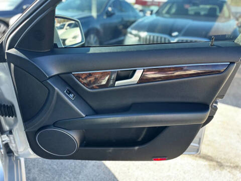 2014 Mercedes-Benz C-Class C 250 Sport