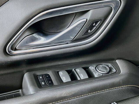 2023 GMC Yukon XL AT4