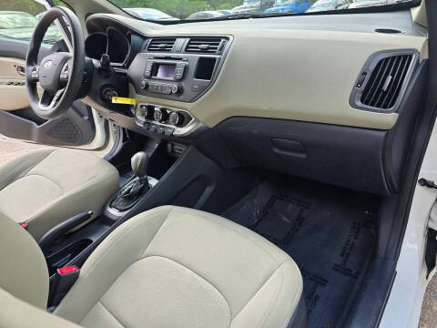 2013 Kia Rio 5-Door EX