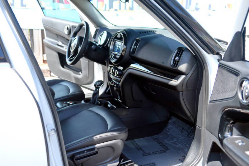 2019 MINI Countryman Cooper