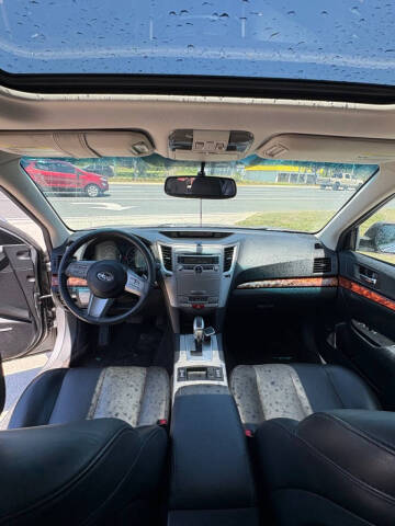 2011 Subaru Outback 2.5i Limited