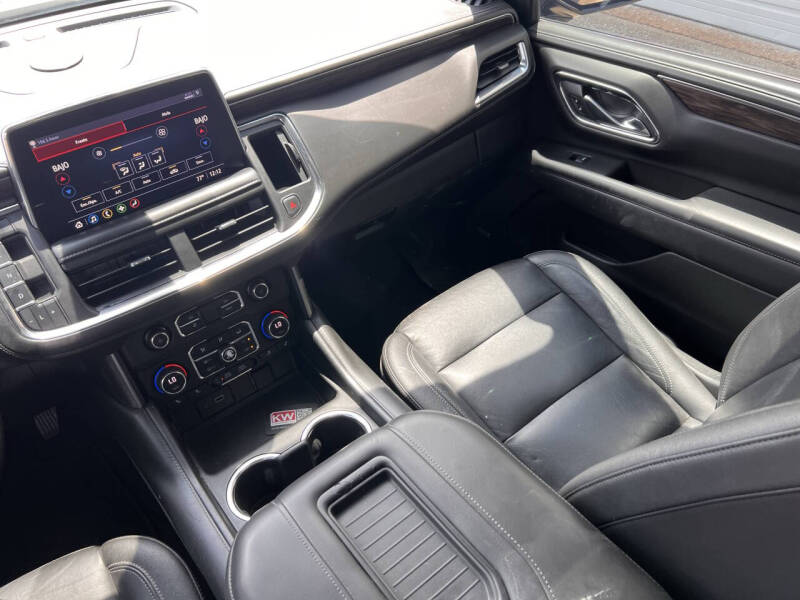 2021 Chevrolet Suburban LT