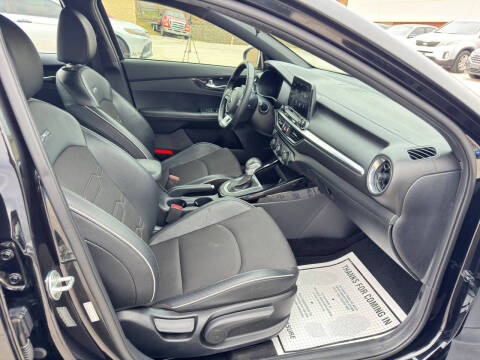 2021 Kia Forte GT Line