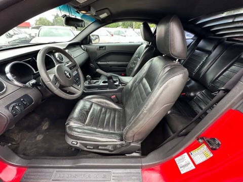 2006 Ford Mustang GT Deluxe